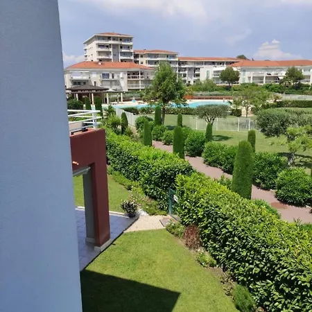 Near The And Pool Apartment Antibes