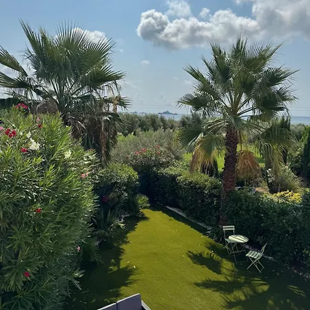 Near The And Pool Antibes